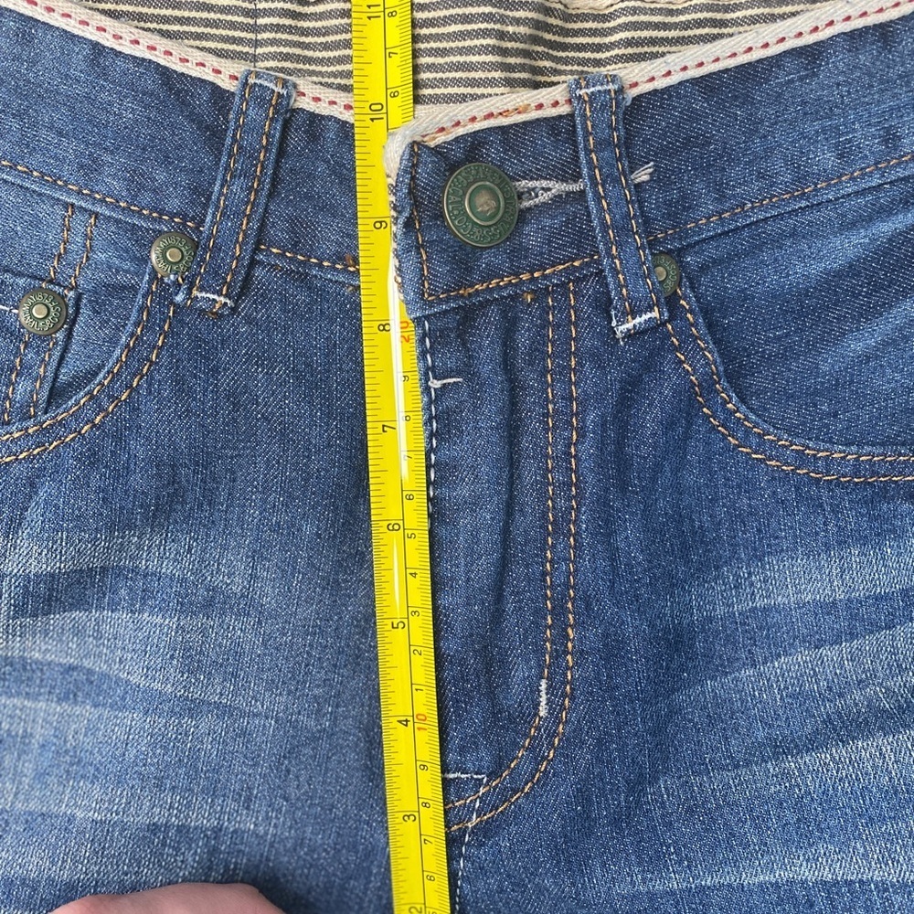 VTG Levi’s Women’s‎ Jeans 29x30 Made in USA 100% Cotton Zip Fly Mid High Rise - Picture 7 of 16